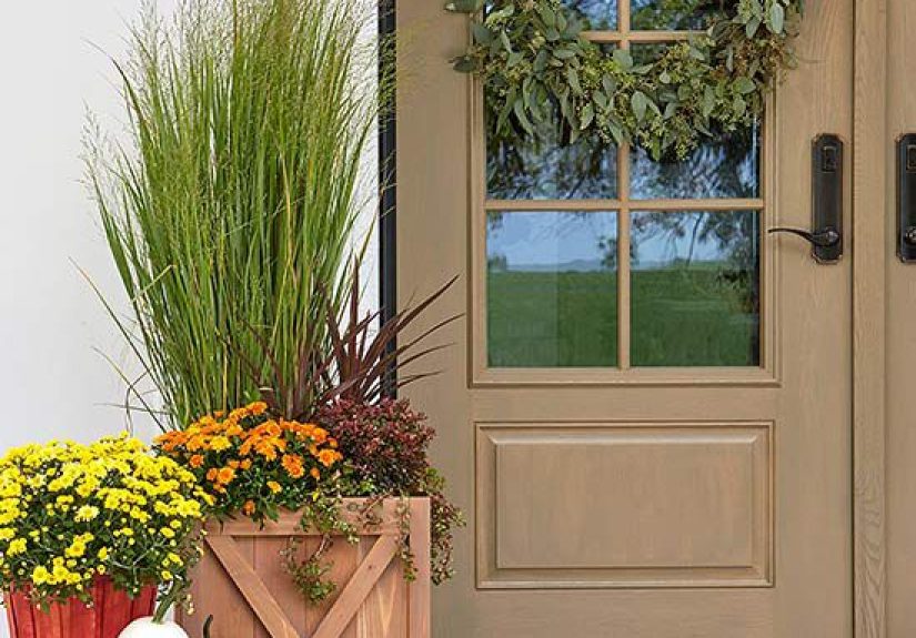 How to Make a Simple Eucalyptus Wreath