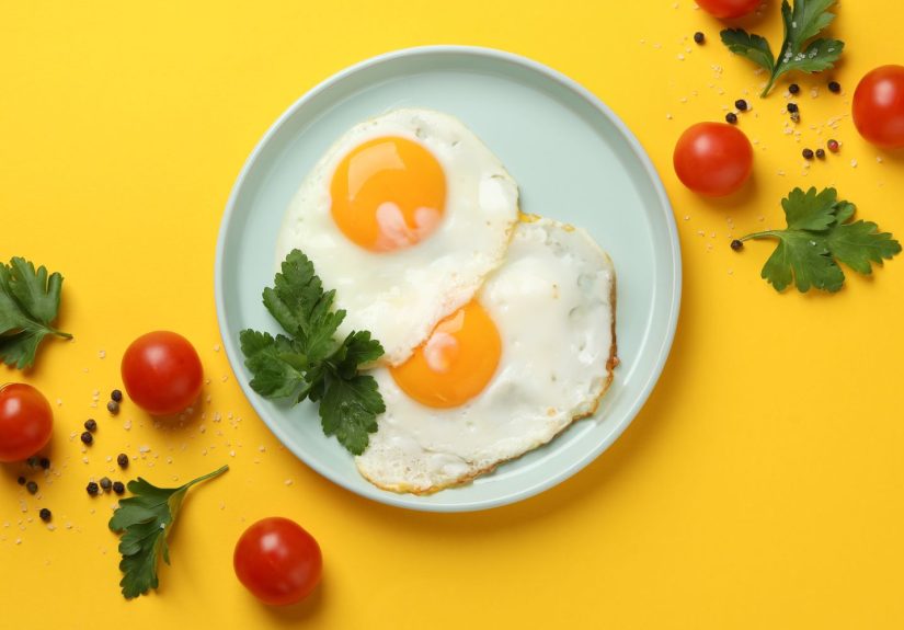 Sunny Side Up Eggs vs. Over Easy: How to Make Them Perfectly
