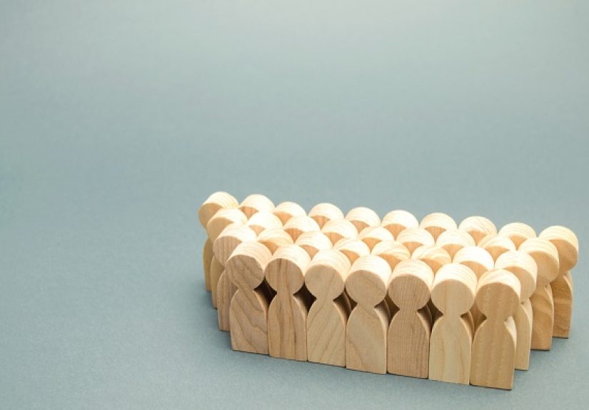 5 Mid-Year Labor Market Trends - IA Magazine