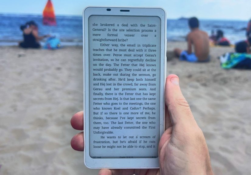 How I Reached My Summer Reading Goal With the Boox Palma E-Reader