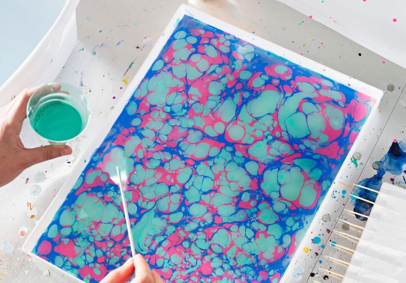 How to Make Marbled Paper for Colorful DIY Art