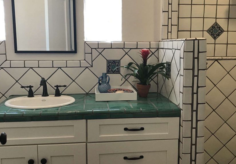 La Casa Catalina - Guest Bathroom Renovation