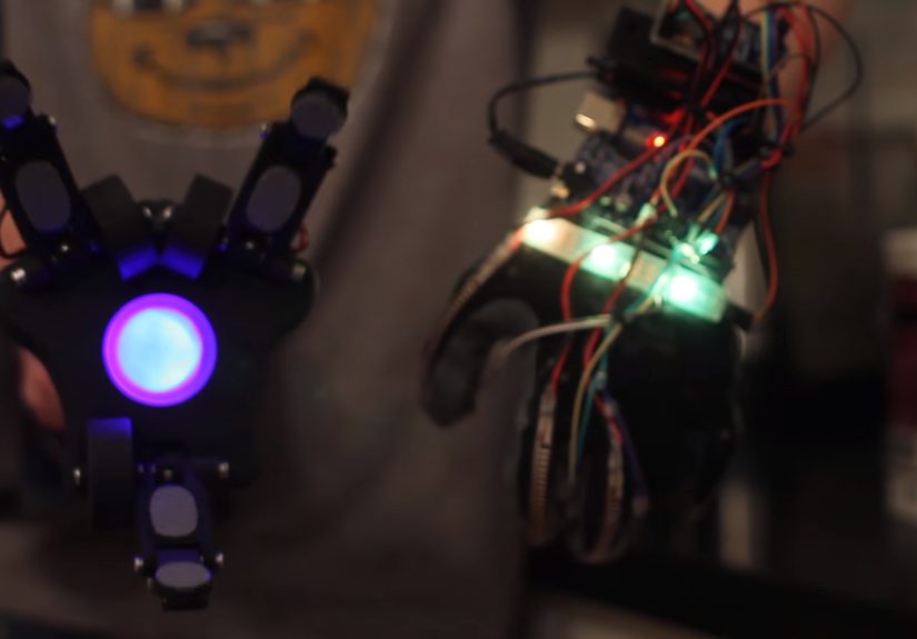 Wireless Robotic Gripper With Haptic Feedback