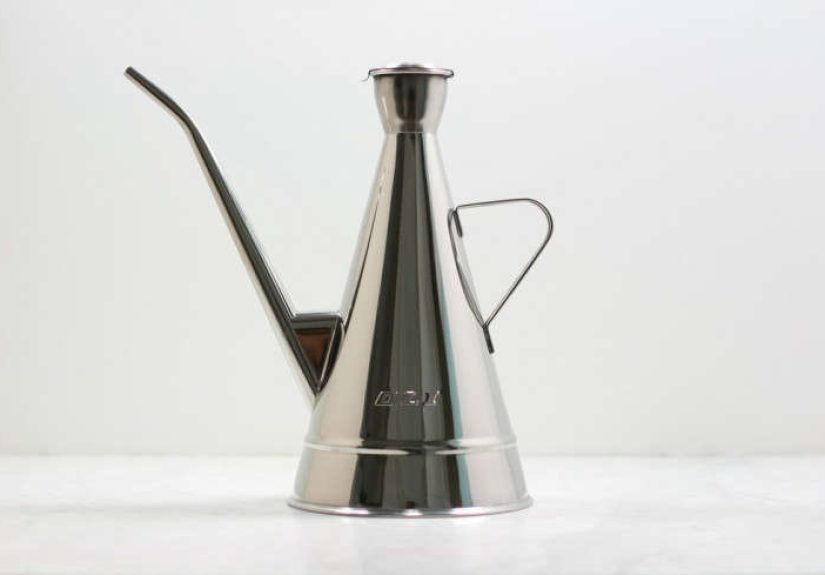 10 Easy Pieces: Olive Oil Containers