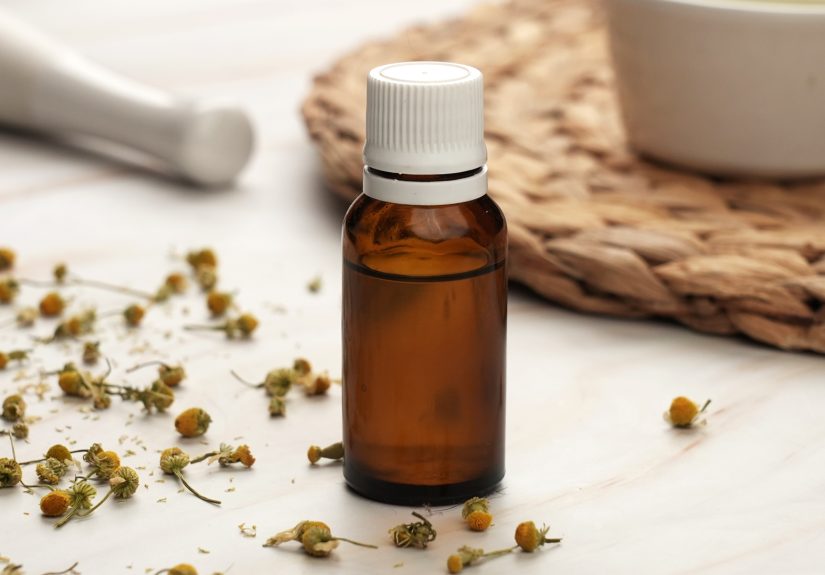 4 Ways to Make Natural Herbal Oil