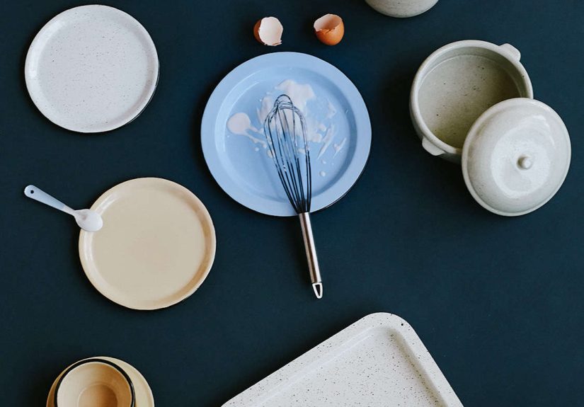 Enamelware Baking Tray - Cookies & Cream