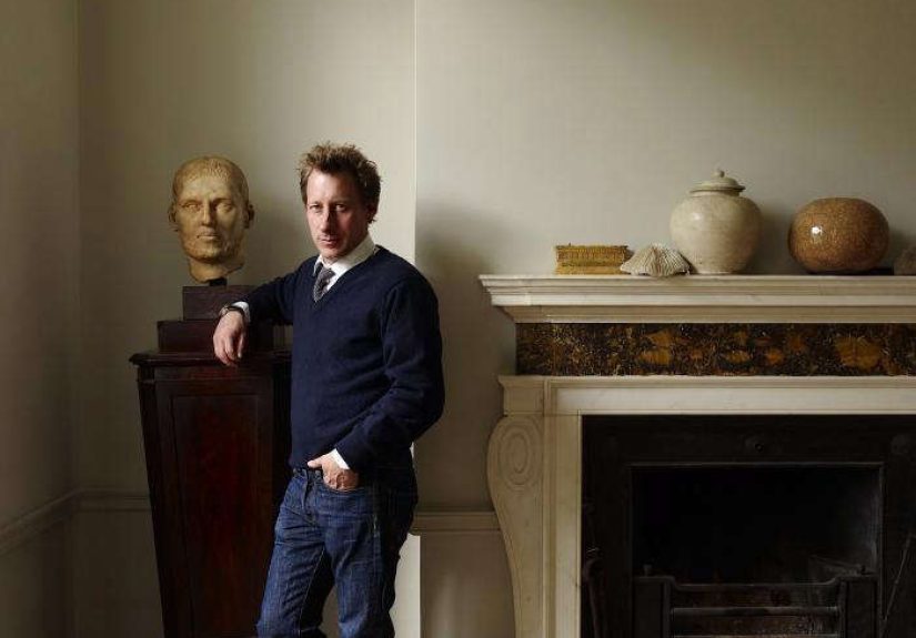 Expert Advice: London Antiques Dealer Will Fisher on Stealth Glamor