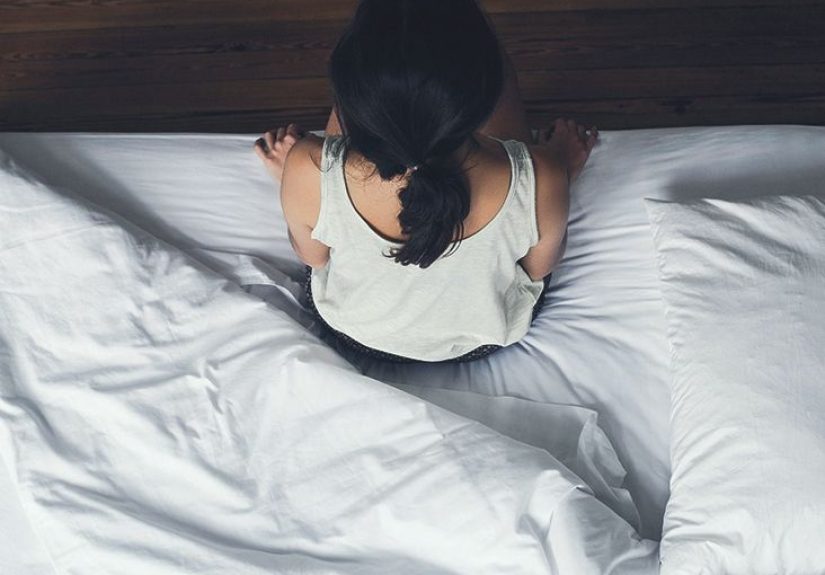Fibromyalgia Symptoms in Women: Periods, IBS and More