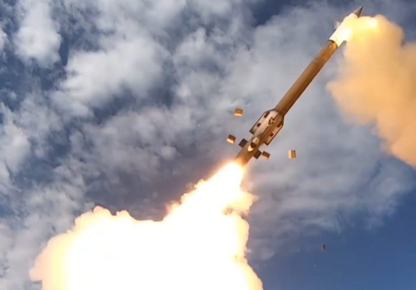 Japan, U.S. May Team Up on Hypersonic Missile Defense Systems