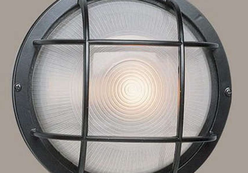 Outdoor Bulkhead Sconce