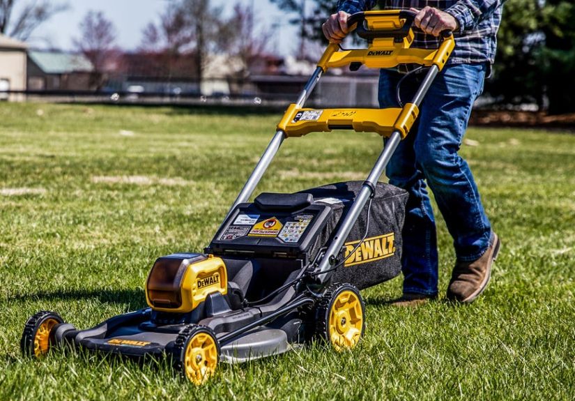 The 8 Best Electric Lawn Mowers of 2025 - Battery Mowers Tested