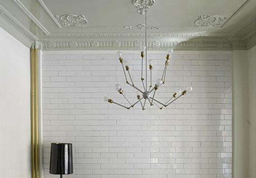 Walls, Windows & Floors: Tiled Walls in the Dining Room