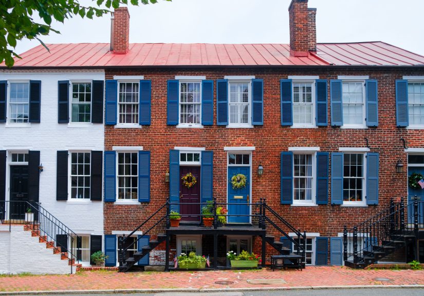 What’s the Difference Between a Townhome and Condo?