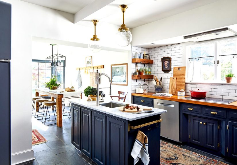 17 Blue Kitchen Color Schemes That Highlight This Classic Color