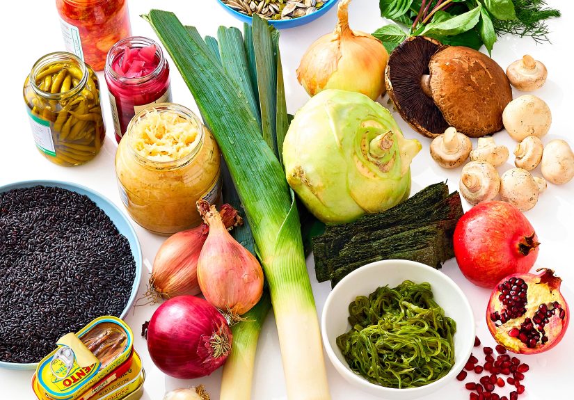 7 Superfoods Dietitians Want You to Eat More Of