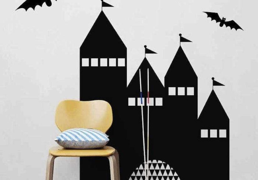 A Halloween-Worthy Wall Sticker