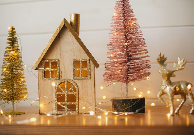 Create Your Own Christmas Village with This Adorable Holiday Craft