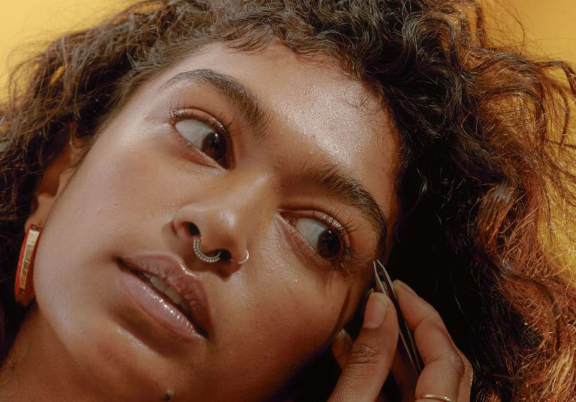 How to Grow Your Overplucked Eyebrows Back