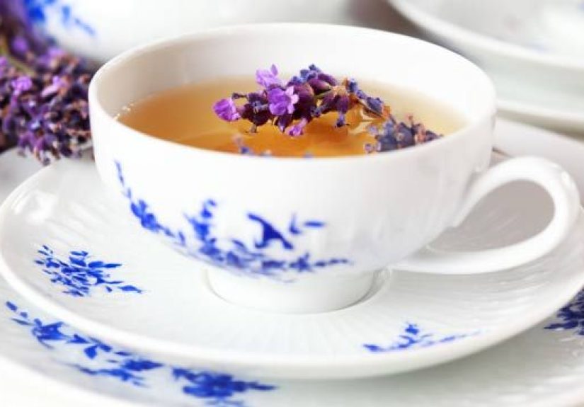 How to Make Lavender Tea
