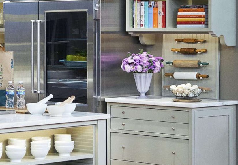 Steal This Look: Martha Stewart Set Kitchen